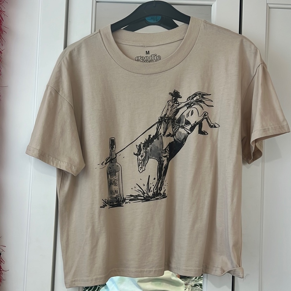 Graphic crop top